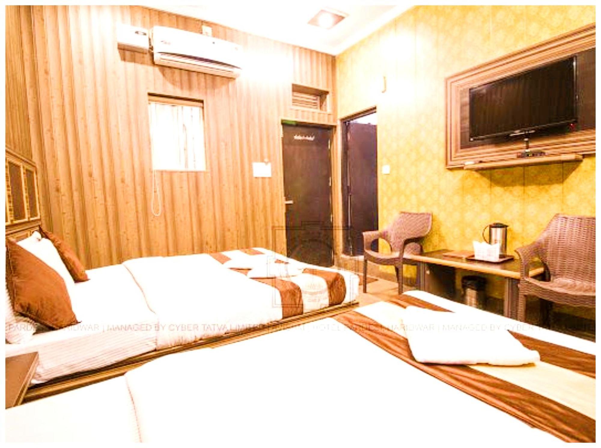 Grg Pardesi Hotel Haridwār Buitenkant foto