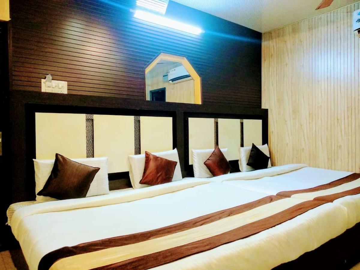 Grg Pardesi Hotel Haridwār Buitenkant foto
