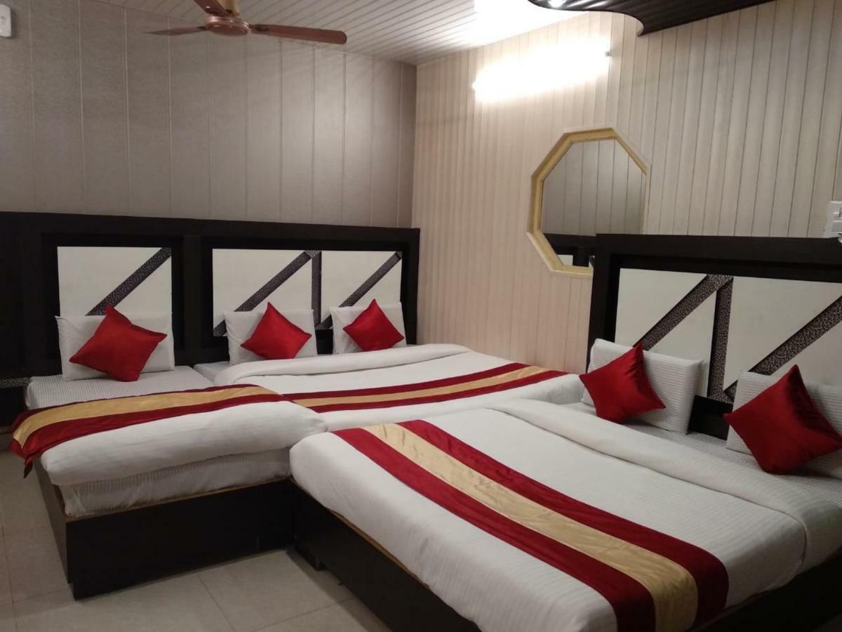 Grg Pardesi Hotel Haridwār Buitenkant foto
